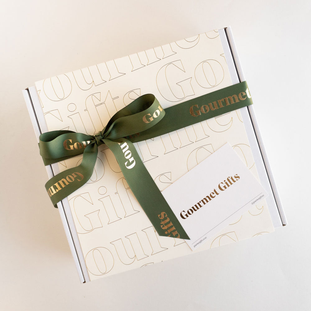 Antipasto Entertainer Deluxe Gift Box